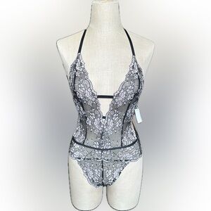 NWT In Bloom Black & White Lace Plunge Teddy